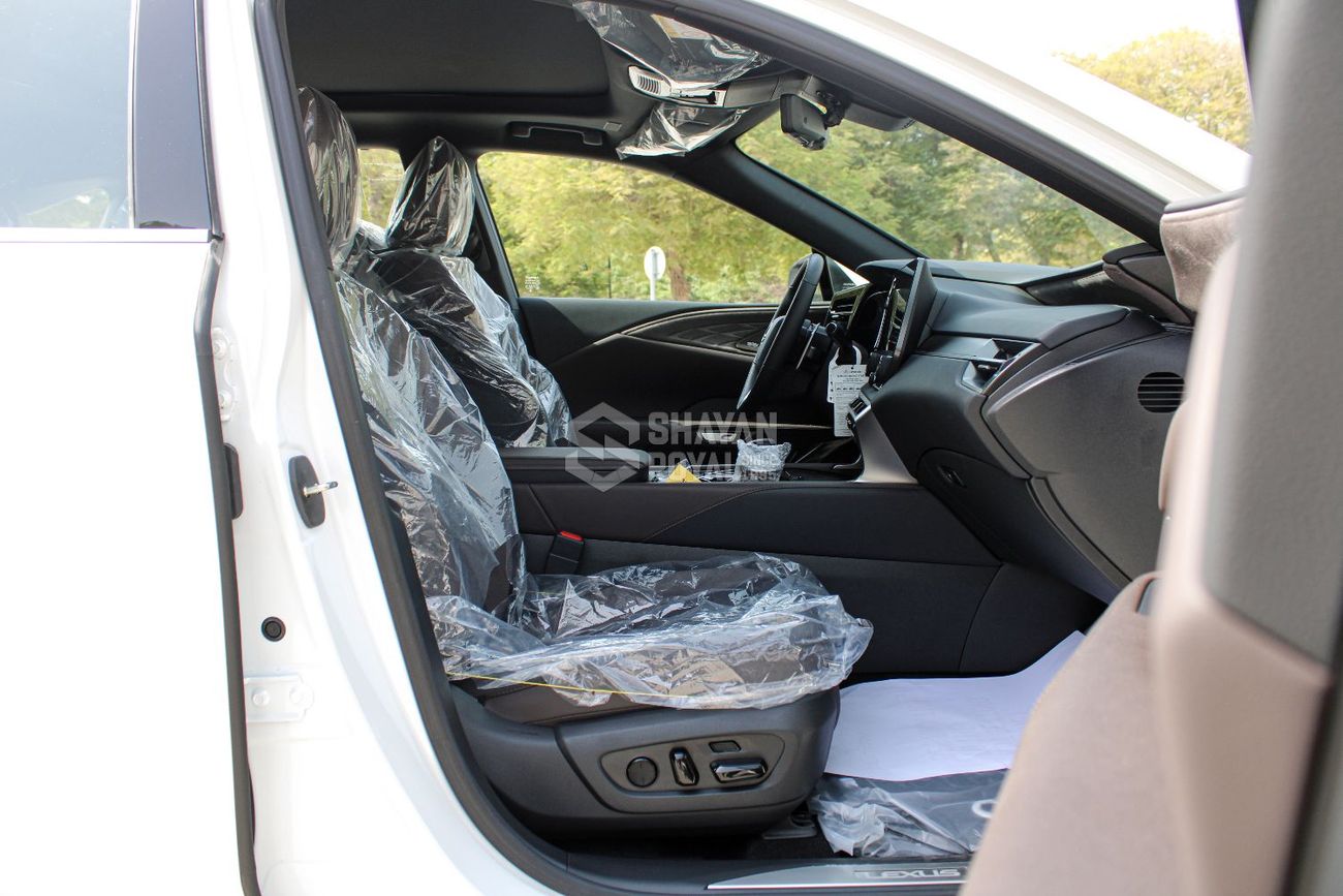 Lexus RX350 LHD SIGNET 2.4L PETROL AWD AT 2025MY