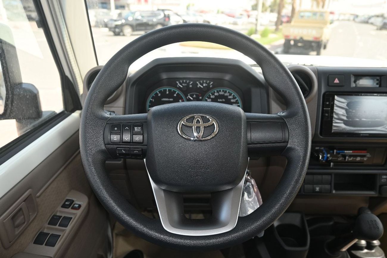 Toyota Land Cruiser 70 2024 Toyota Land Cruiser LC76 LX-E (5-Door) Hardtop 4.5L V8 Diesel M/T 4x4 Export Only