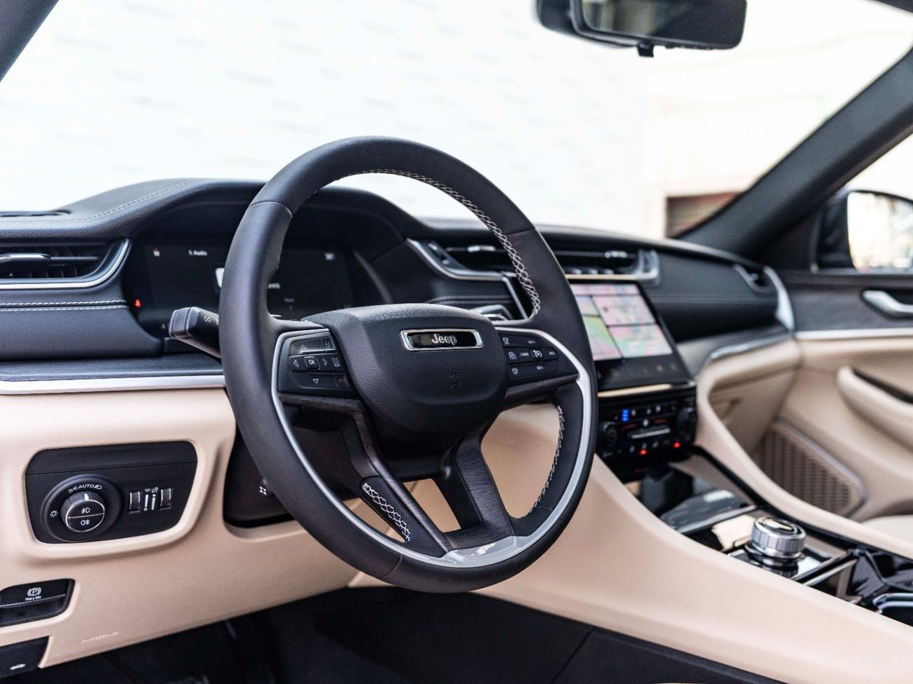 جيب جراند شيروكي Limited 3.6L