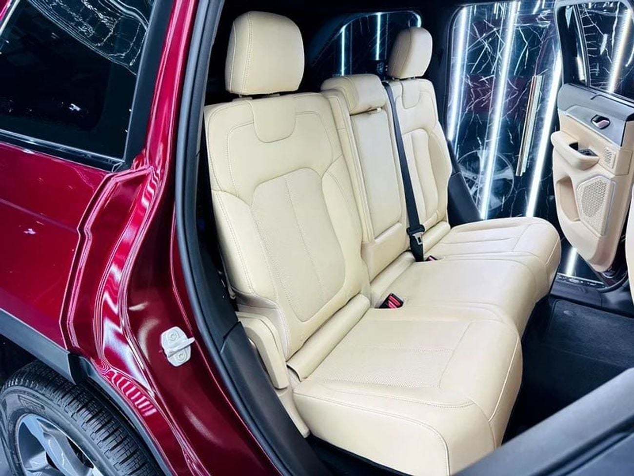 جيب جراند شيروكي Limited 3.6L