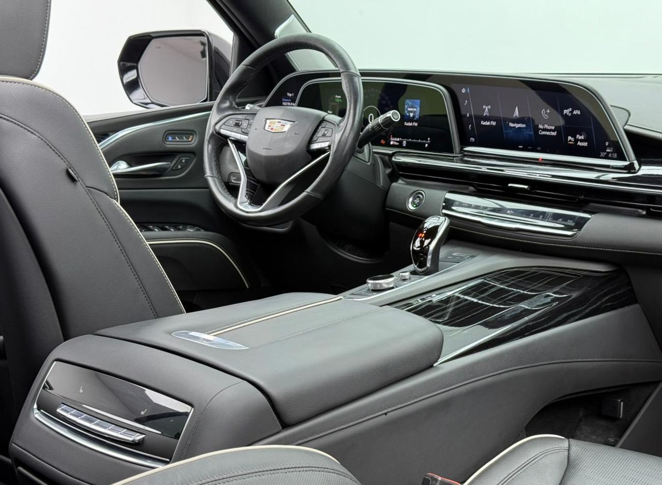 Cadillac Escalade Sport Platinum 6.2L 4WD 2021 Cadillac Escalade 600 Sport Platinum, Service History, 1 Year Warranty,