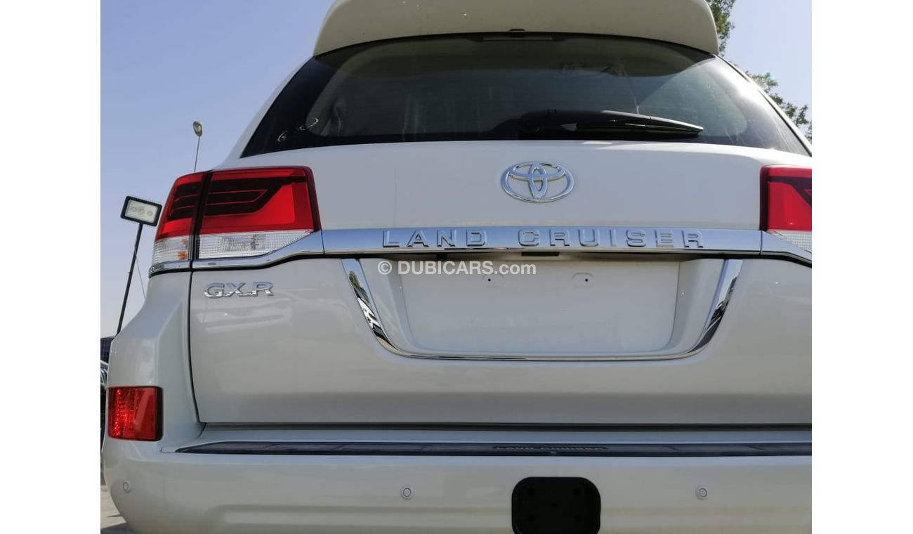 تويوتا لاند كروزر ديزل 8 سلندر جي اكس ار