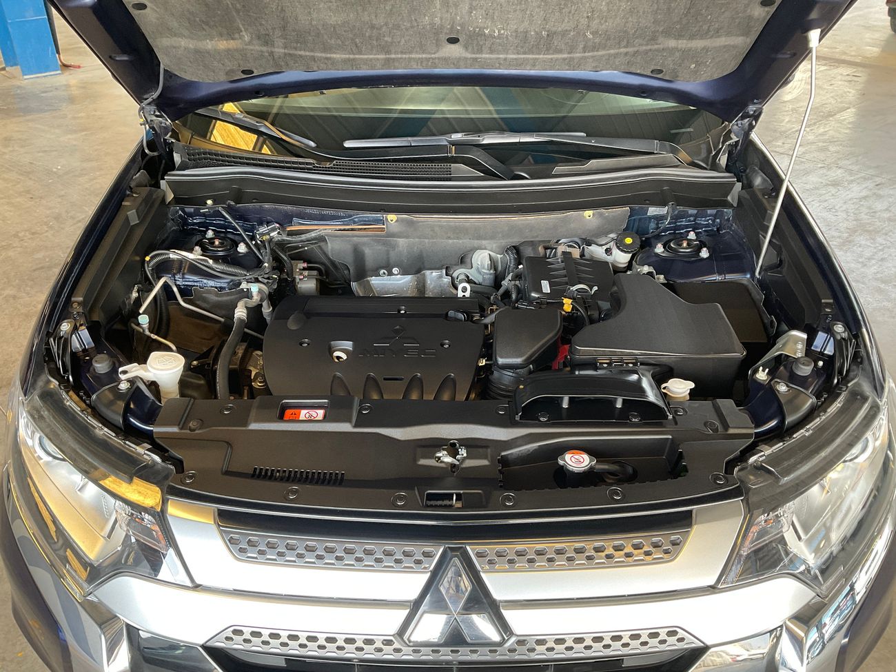 ميتسوبيشي آوتلاندر GLX Midline | شامل الضمان | 0 ﺪﻔﻋﺓ ﺃﻮﻟﻯ