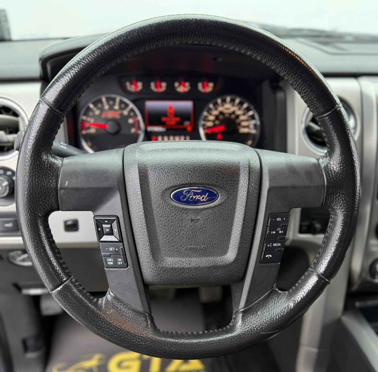 فورد F 150 2013 Ford F150 FX4 High Rider Edition, Service History, Fully Loaded, Excellent Condition, GCC