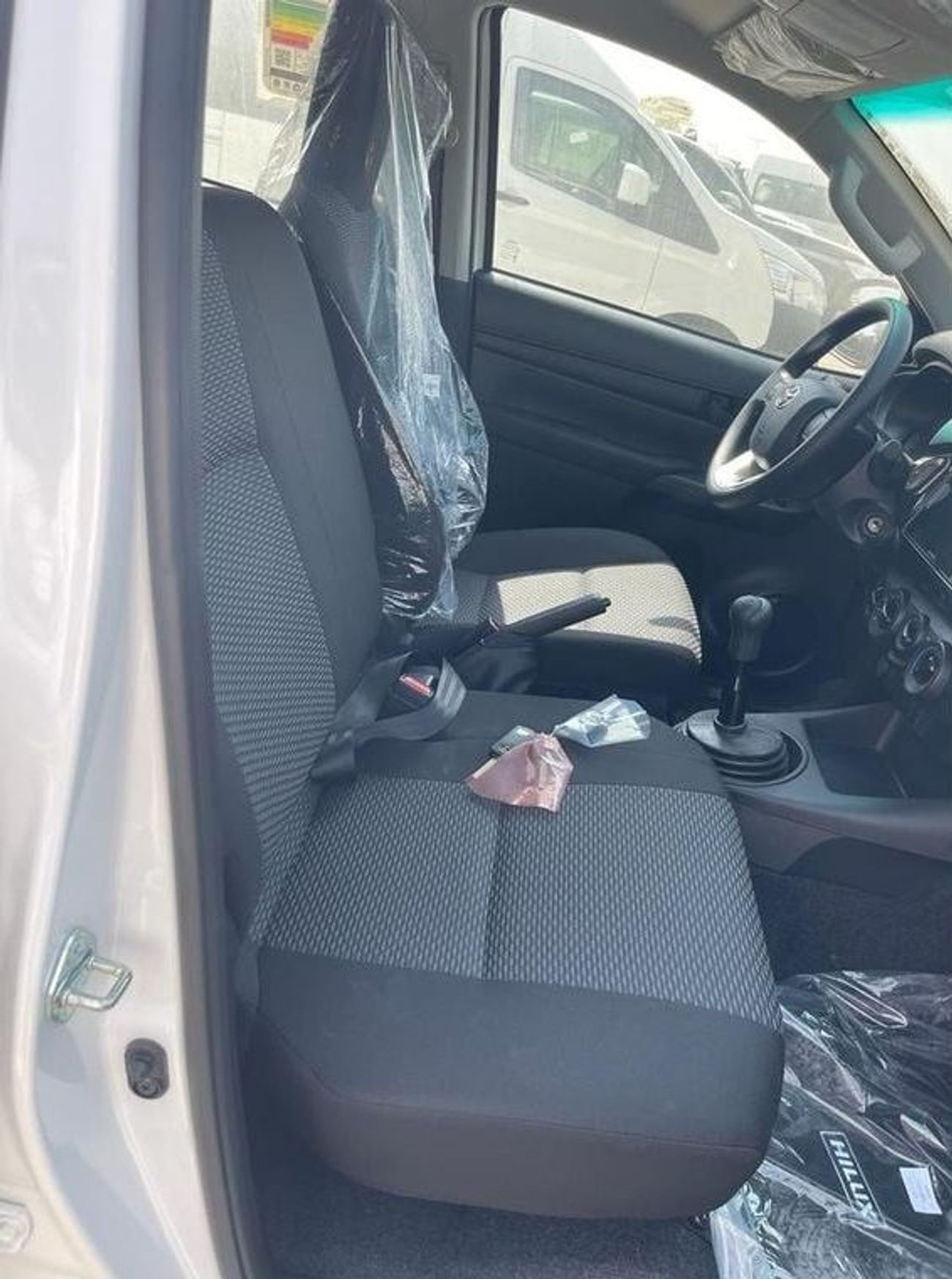 تويوتا هيلوكس 2025 Toyota Hilux DLX-G1 DC 2.4L MT Diesel (Power Window)