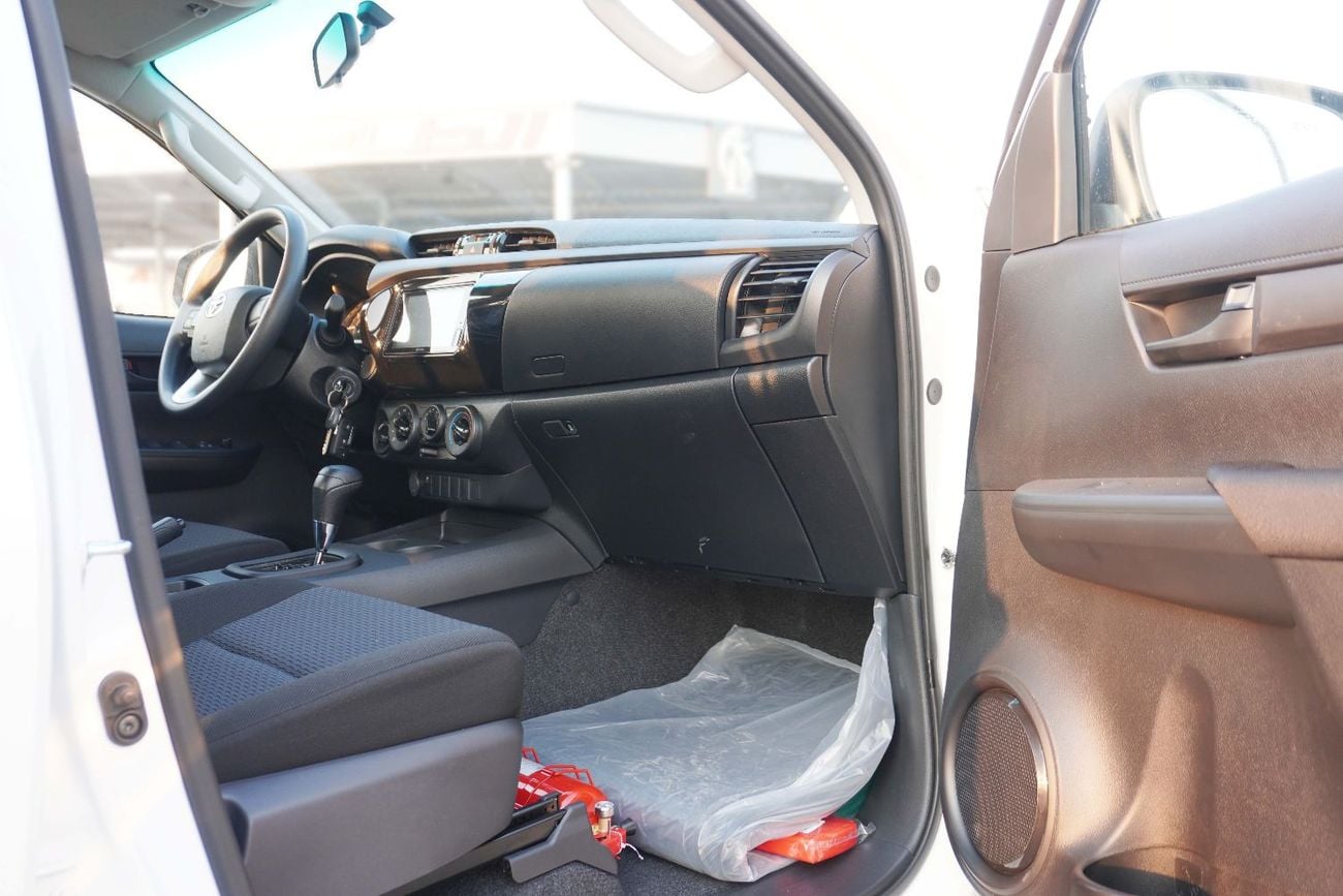 Toyota Hilux STD 4x4 DC 2.4L DSL A/T 2026 MODEL