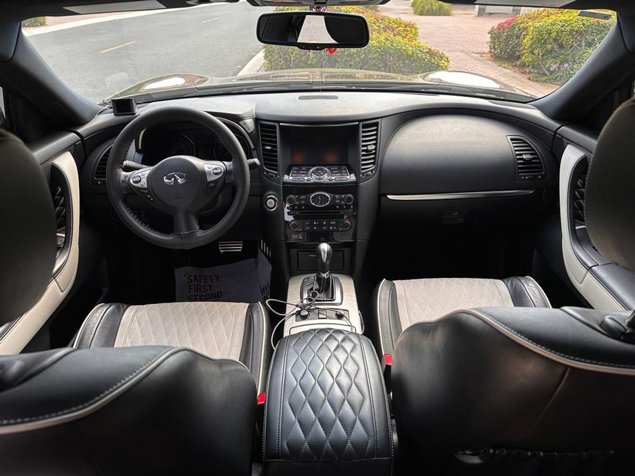 إنفينيتي QX70 2018 Infinity QX 70, 3.7 L