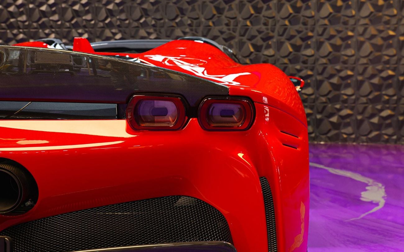 Ferrari SF90 Ferrari SF90 Spider 2024 | Service + contact | Finance available