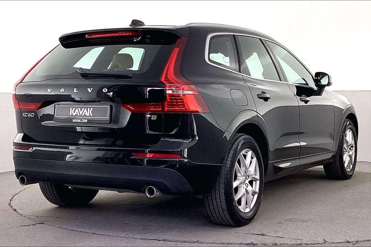 Volvo XC60 T5 Momentum | National Day Celebration | Guaranteed Warranty | 0 Down Payment