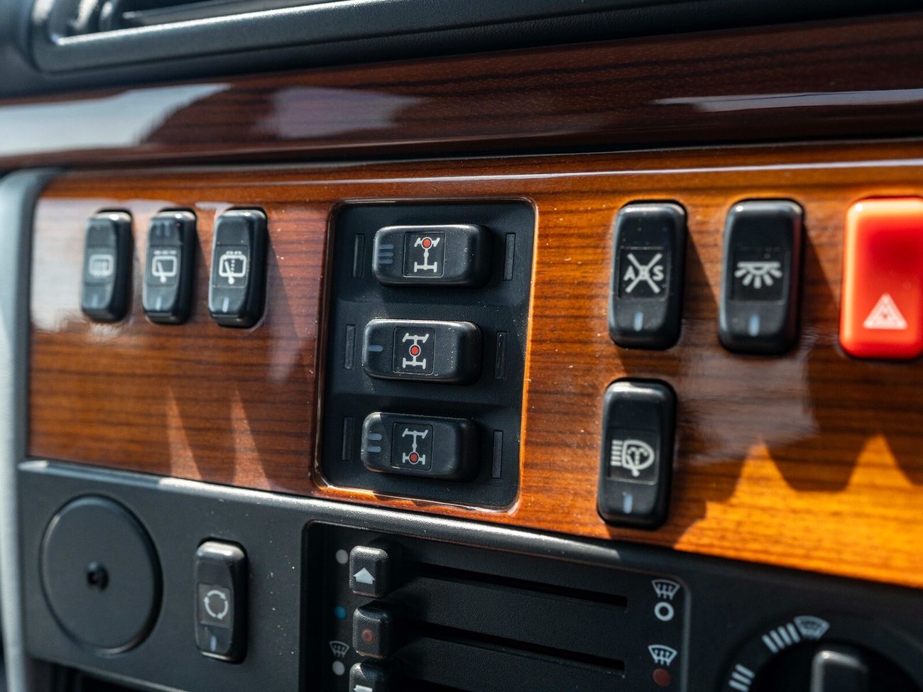 Mercedes-Benz G 300 G300