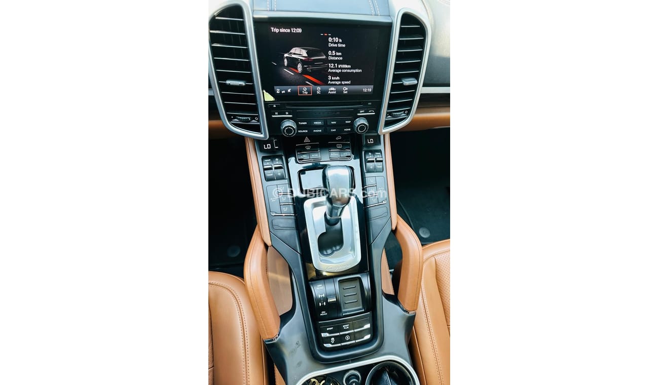 Porsche Cayenne Turbo GCC || CAYENNE 3.6 V6 4WD || 2220 PM || PREFECT CONDITION || AGENCY MAINTAINED