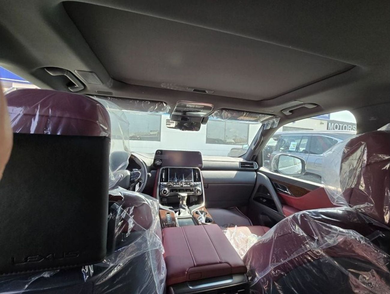 لكزس LX 600 Signature 3.5L