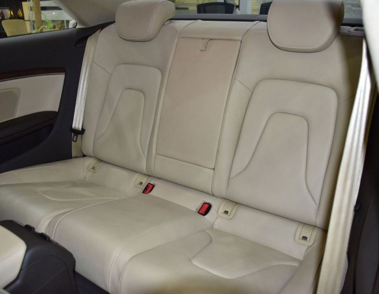 أودي A5 EXCELLENT DEAL for our Audi A5 35TFSi S-Line Coupe ( 2015 Model ) in Grey Color GCC Specs