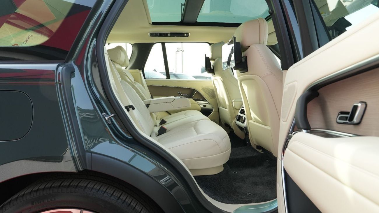 لاند روفر رينج روفر HSE P400 3.0L V6 Belgravia Green 2026 MY Export Only