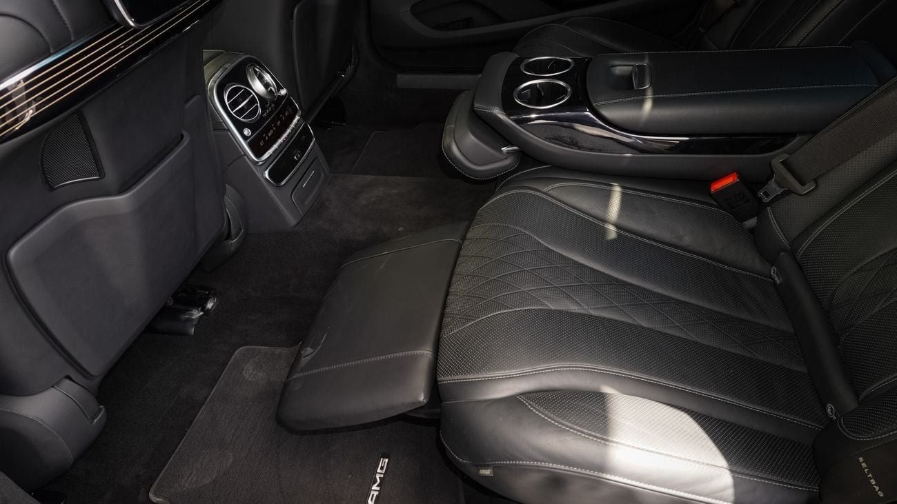 Mercedes-Benz S 600 Maybach 6.0L