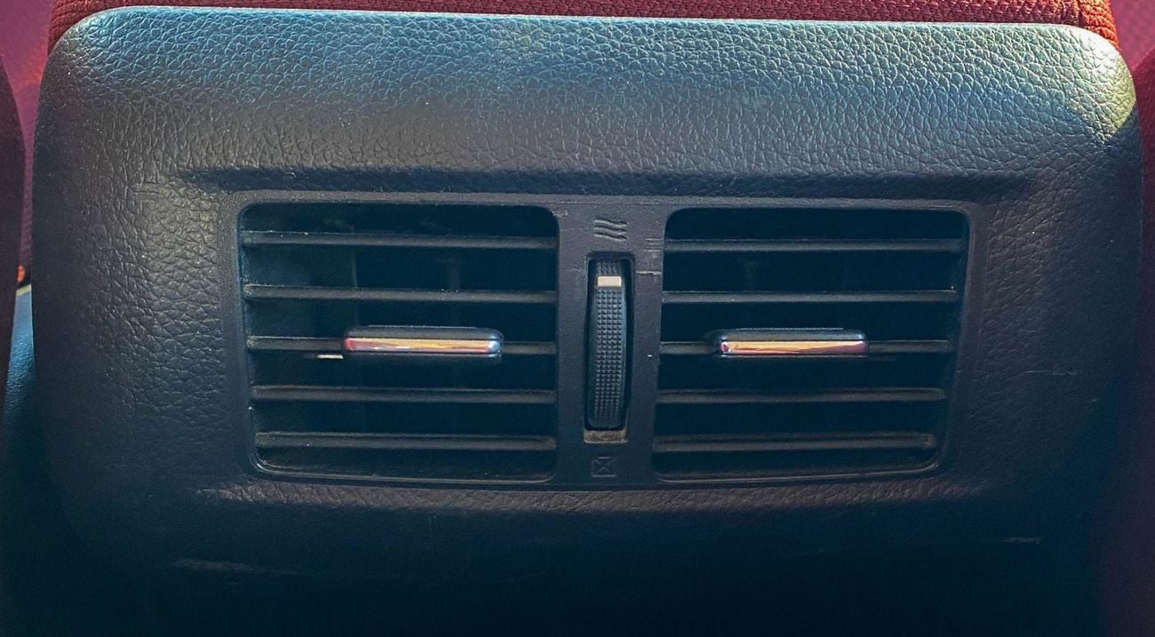 Nissan Navara Std 2.5L RWD A/T Nissan Navara 2021 2.5L RWD GCC Accident-Free, In Excellent Condition, 854 P.M