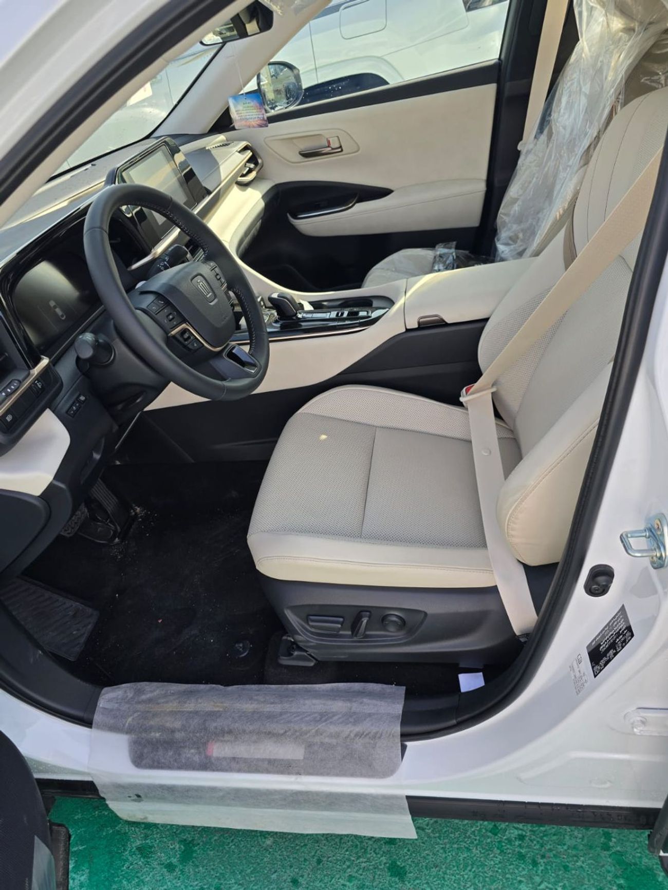 Toyota Crown TOYOTA COWN FULL OPTION GCC SPECS 2026 MODEL