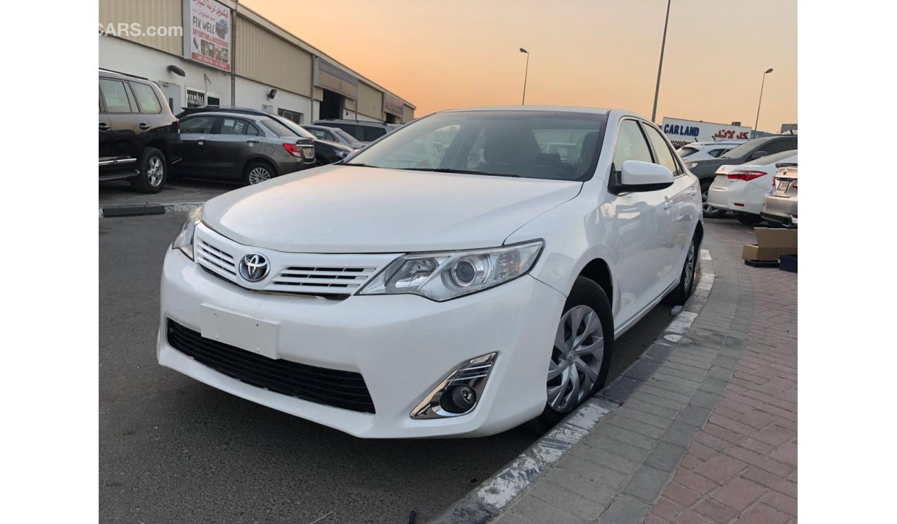 Toyota Camry 2.5L, DVD + Rear Camera + Parking Sensors Rear, Alloy Rims, Clean Interior and Exterior, CODE-57176