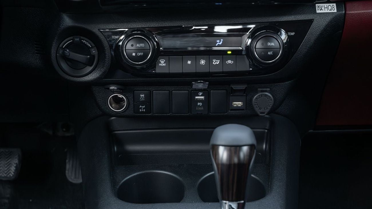 تويوتا هيلوكس TOYOTA HILUX 4.0 AT -2026YM