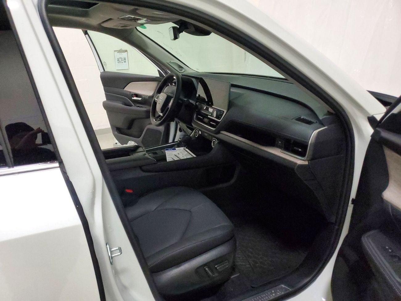 Toyota Grand Highlander TOYOTA GRAND HIGHLANDER LIMITED PETROL 2024/2024