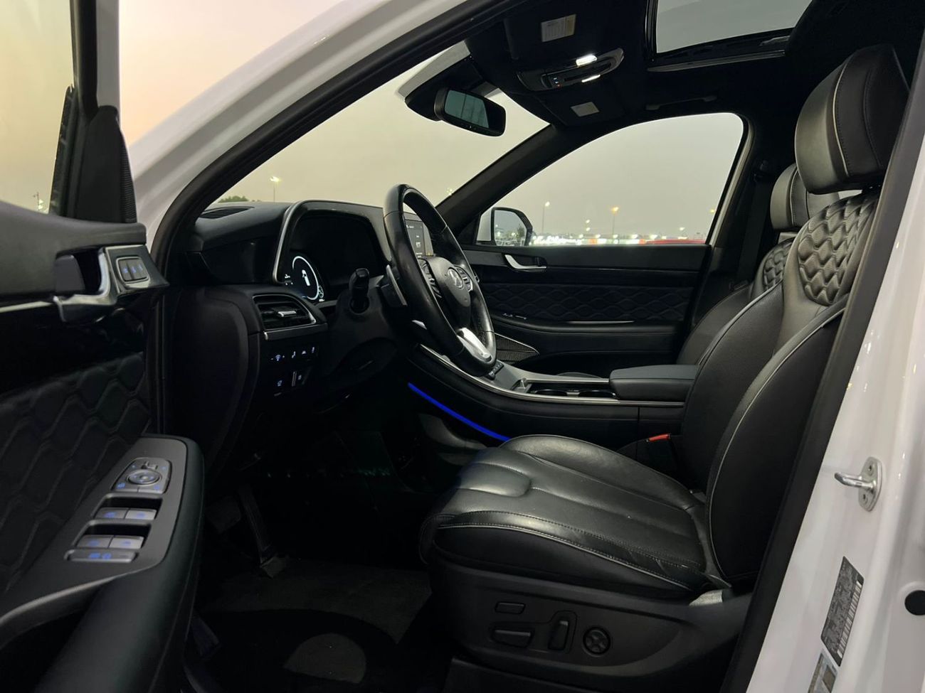 Hyundai Palisade 2021 Hyundai Palisade Calligraphy Edition Full Option Panoramic View - 360* 5 CAM - HUD - 3.8L - V6