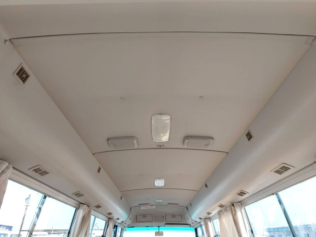 Mitsubishi Rosa (RAMADAN OFFER) MITSUBISHI ROSA BUS RHD 2006 MODEL 4.9 L DIESEL AUTOMATIC(PM00401)