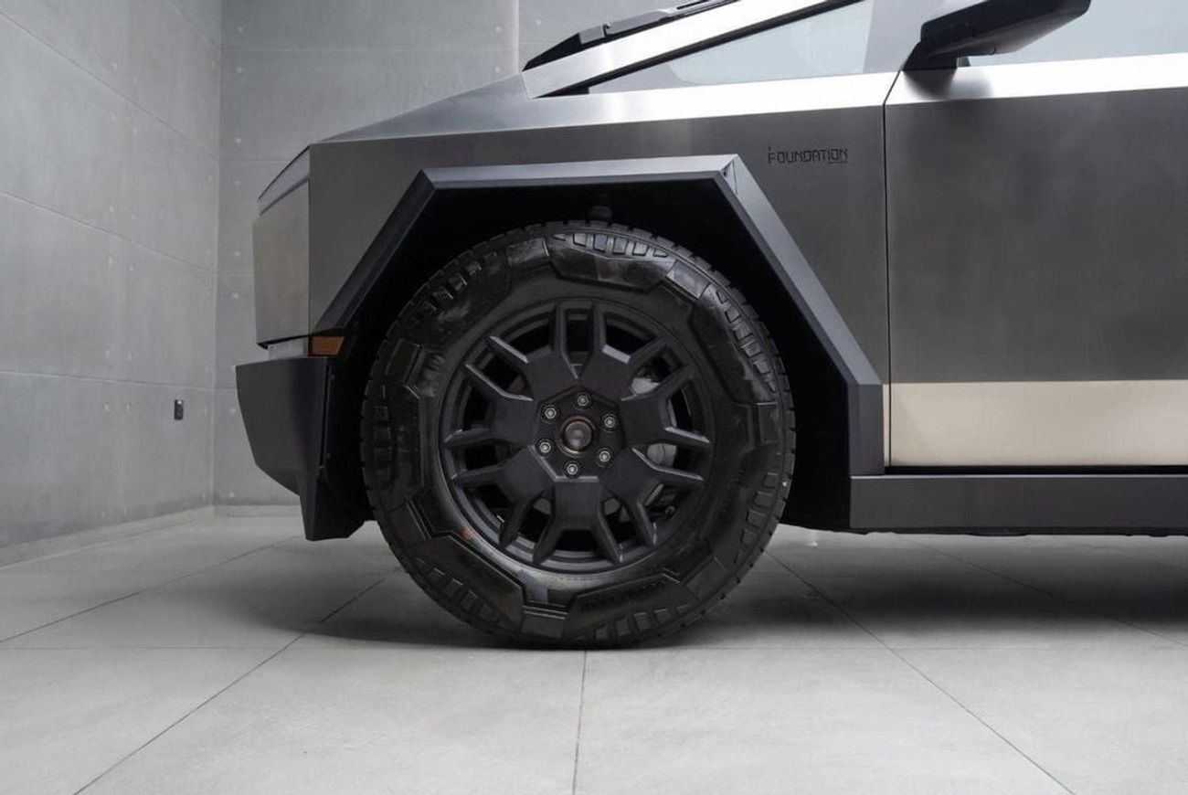 تسلا سايبرتراك Cyberbeast | 2024 | Brand New | Canadian Specs | Full Options