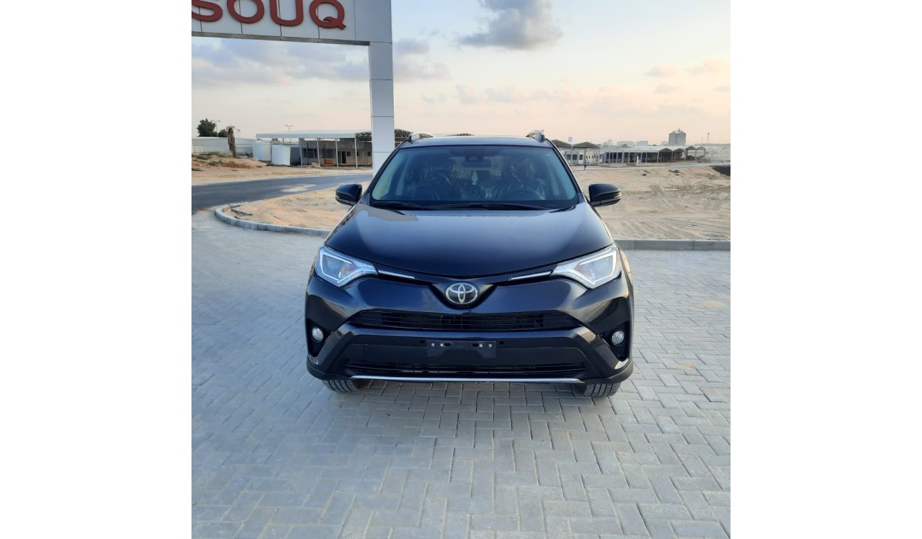 تويوتا راف ٤ 2017 TOYOTA RAV4 XLE 4WD