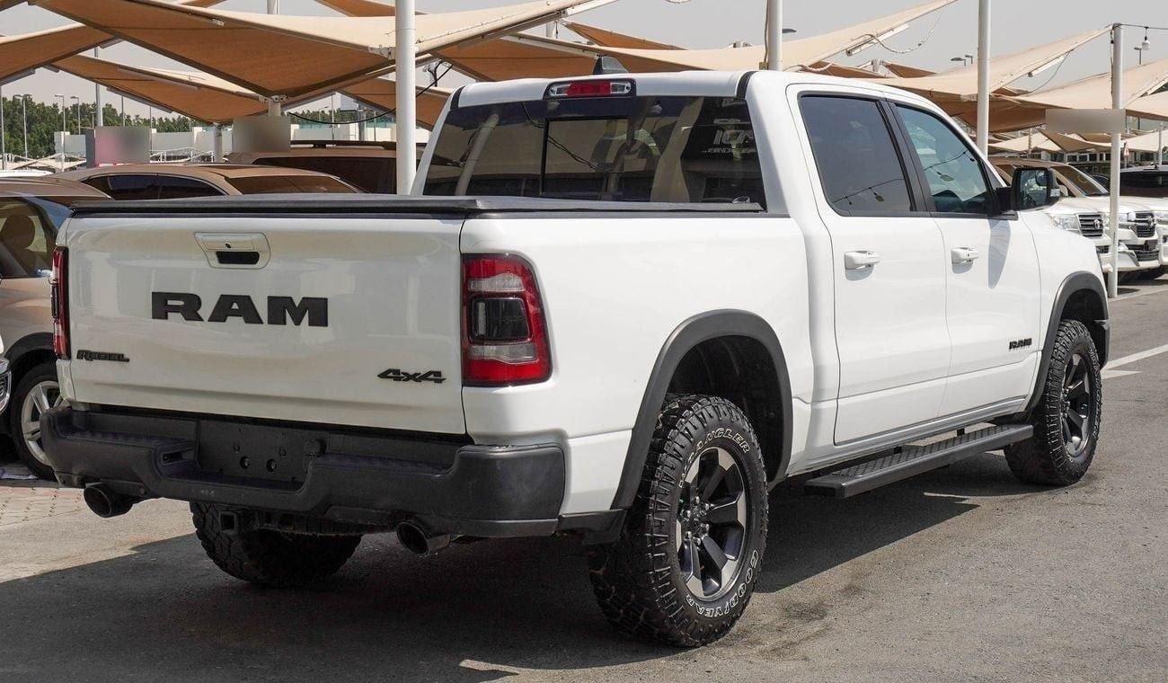 RAM 1500 REBEL 5.7L HEMI