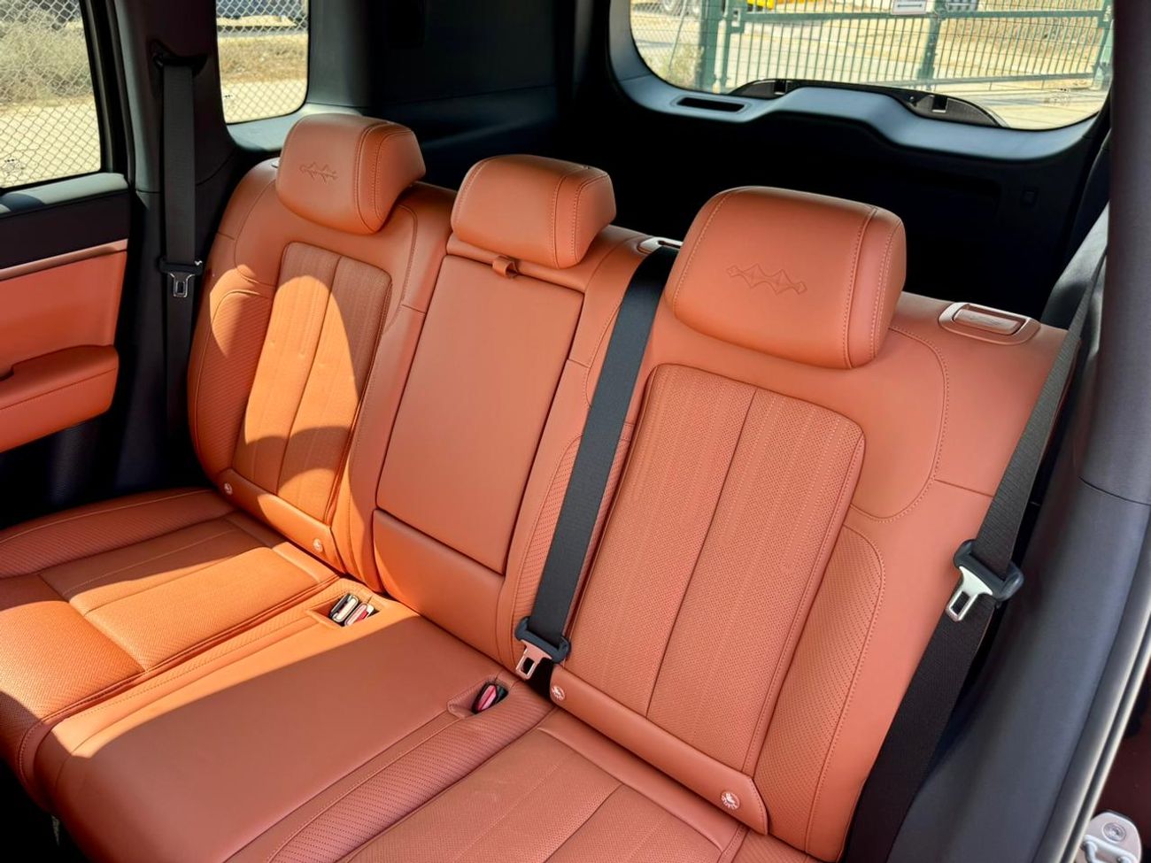 BYD Leopard Titanium 7 