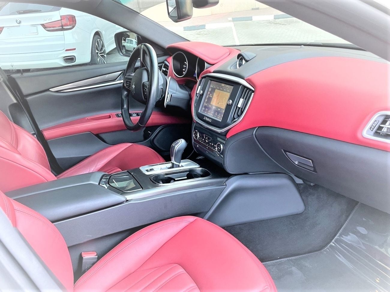 Maserati Ghibli STANDARD