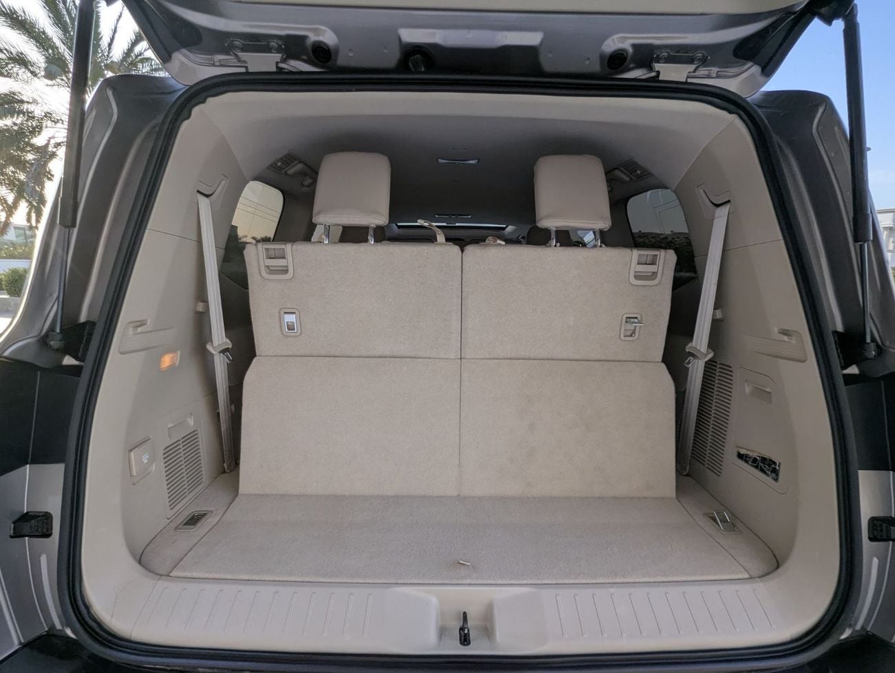 Toyota Land Cruiser GXR Top LHD 2022 MODEL Year 3.3L V6 Diesel Engine Twin turbo colour Brown interior Beige push start