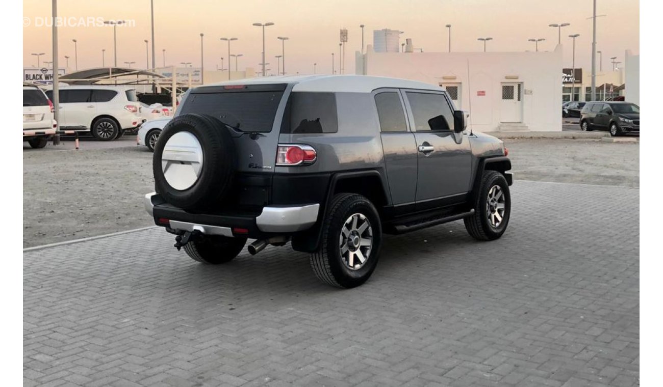 Toyota FJ Cruiser