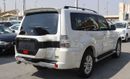 Mitsubishi Pajero GLS Highline Top 3.8L Mitsubishi Pajero 2018 GCC, accident-free, 3.8L (6) cylinder engine, 7 seats -
