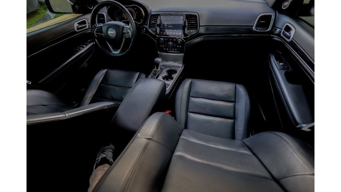 Jeep Grand Cherokee Jeep Grand Cherokee Limited 2021 GCC under Agency Warranty with Flexible Down-Payment/ Flood Free.