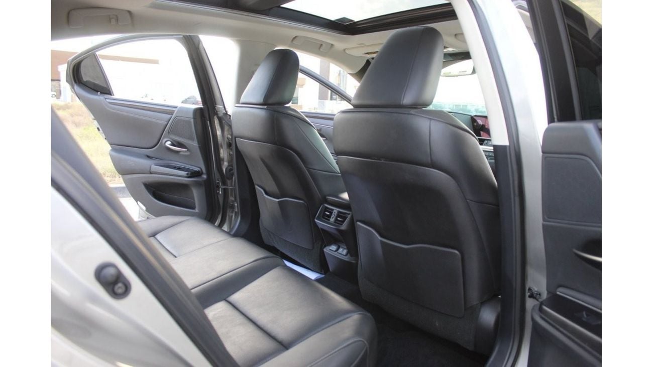 Lexus ES350 Platinum Lexus Es350 2020