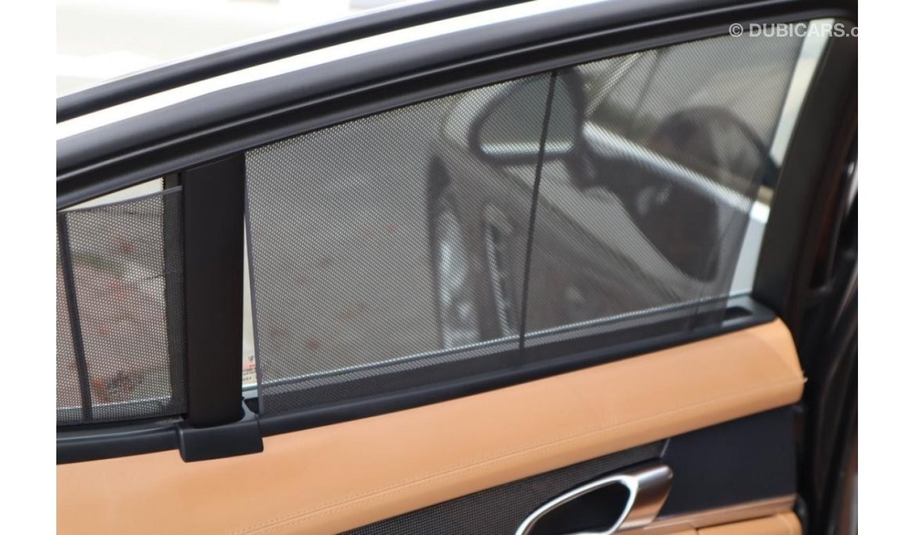 بورش باناميرا GCC ( CARBON FIBER)FULL SERVICE HISTORY ORGINAL PAINT VERY CLEAN