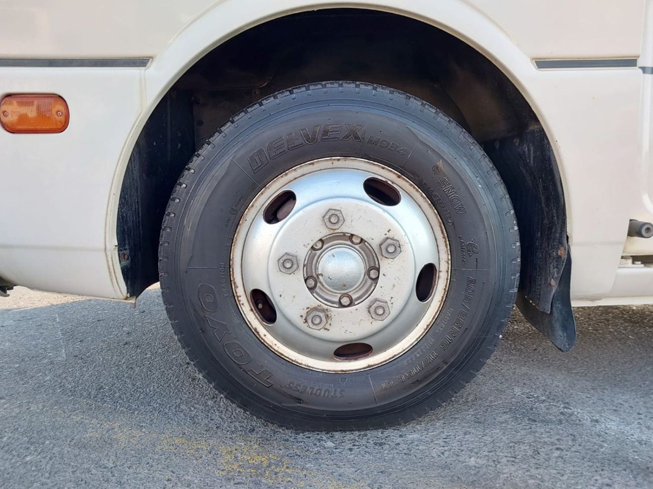 Mitsubishi Rosa MITSUBISHI ROSA BUS RHD 2004 MODEL 4.8 L DIESEL MANUAL(PM00038)