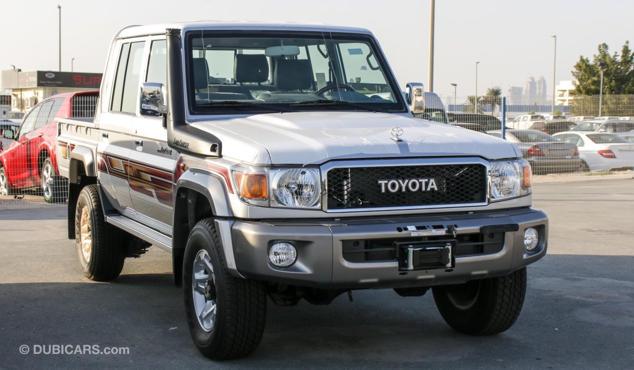 Toyota Land Cruiser Pick Up LX V6