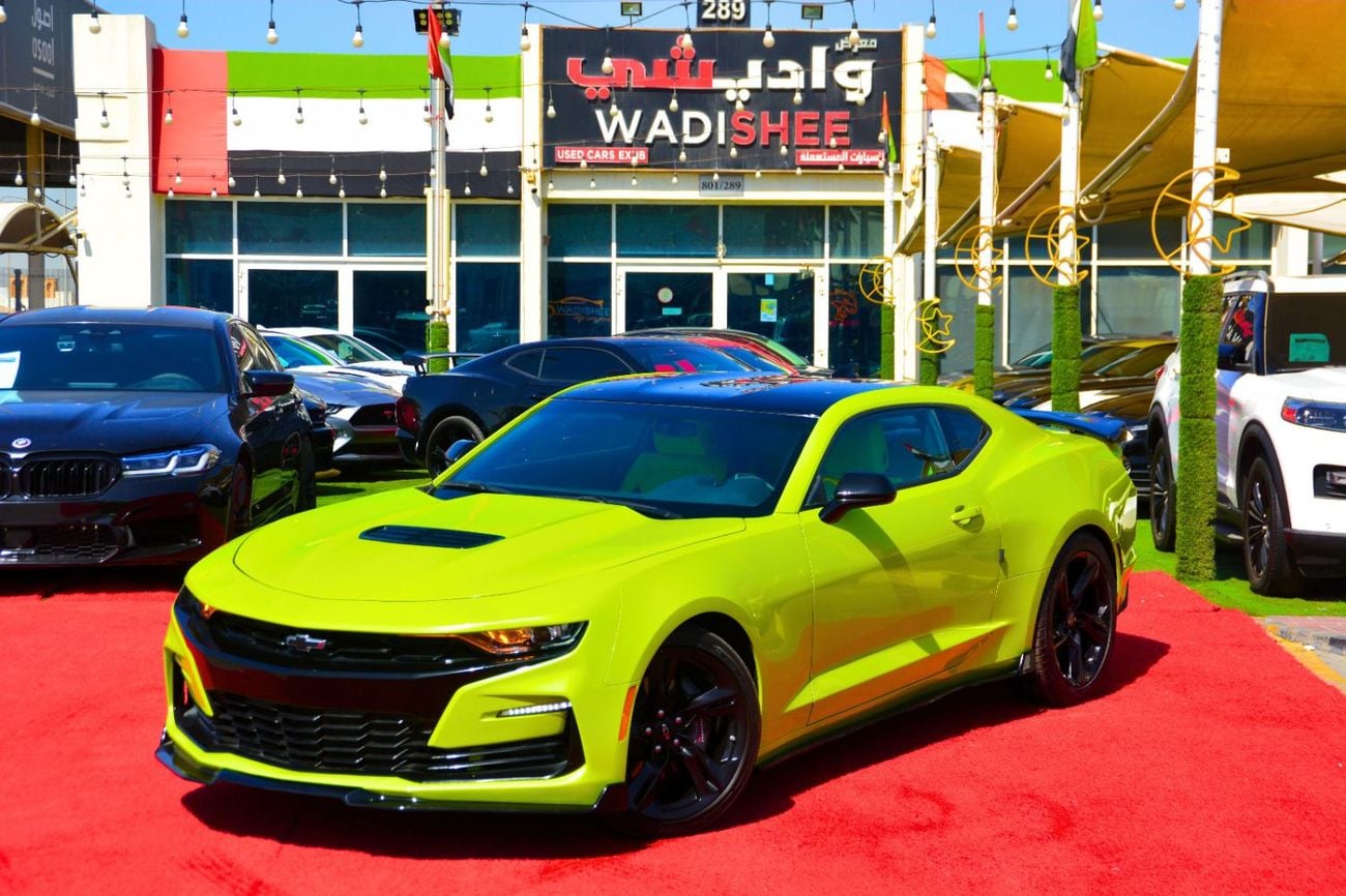 Chevrolet Camaro SS 6.2L Coupe-ATTRACTIVE COLOR/SS V8 6.2L // NICE COLOR//GOOD CONDITION //LOW MILEG