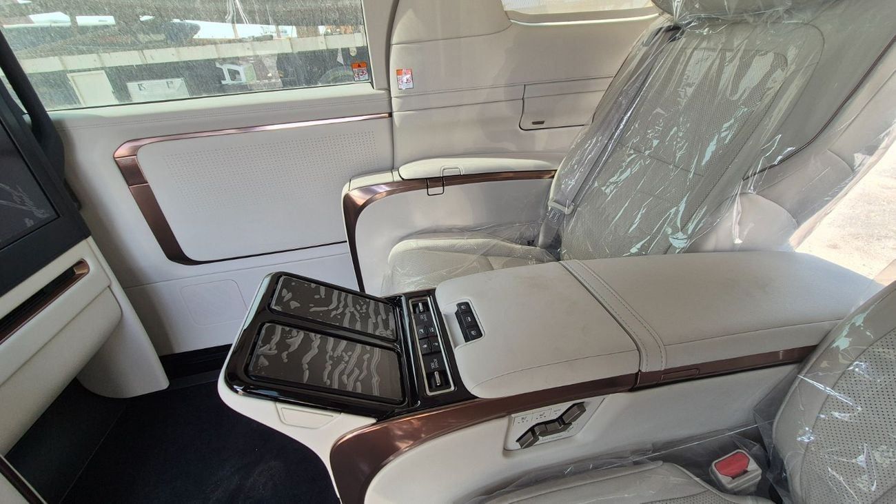 Lexus LM 350h 2025 LM350H 4-Seat VIP 10th digit VIN "S"