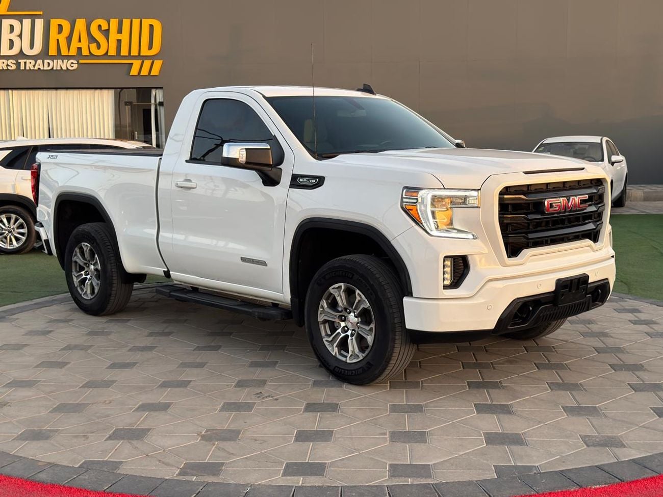 GMC Sierra