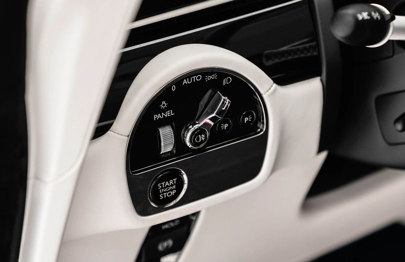 رولز رويس سبيكتر Dual Electric Motors