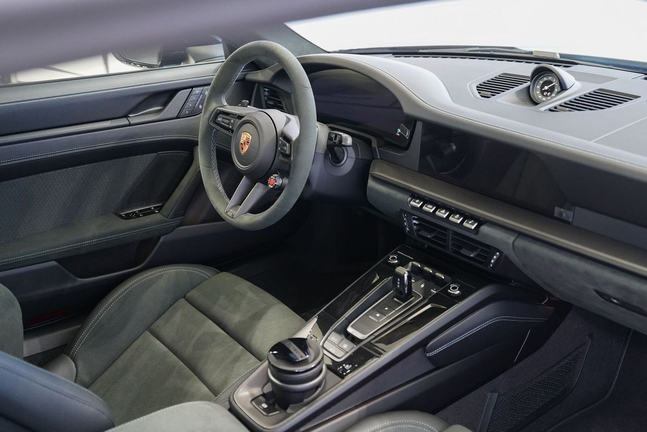 Porsche 911 CARRERA GTS