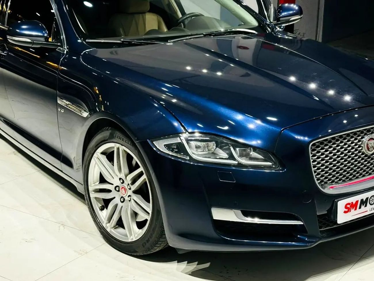 جاكوار XJ XJL GCC SPECS FULL OPTION RECENTLY SERVICE DONE FROM AGENCY 49K