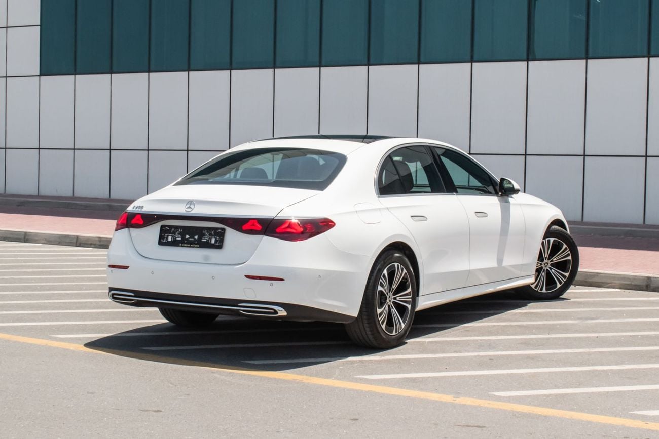 Mercedes-Benz E200 2.0L