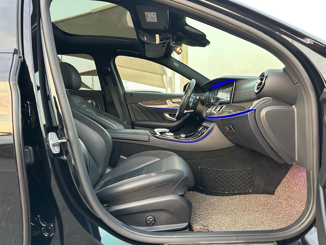 مرسيدس بنز E 43 AMG Mercedes E43_Japanese_2018_Excellent Condition _Full option