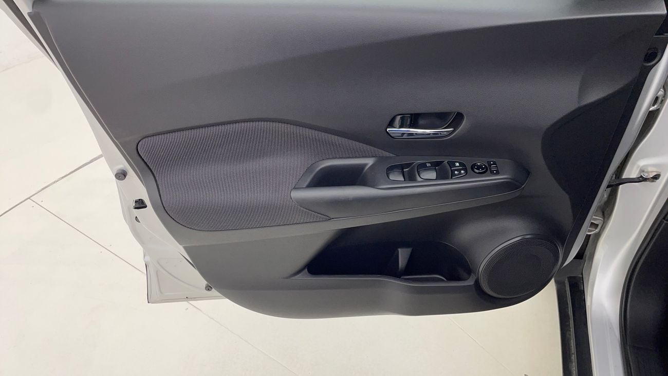 Nissan Kicks SV NAVIGATION 1.6 | Zero Down Payment | Home Test Drive