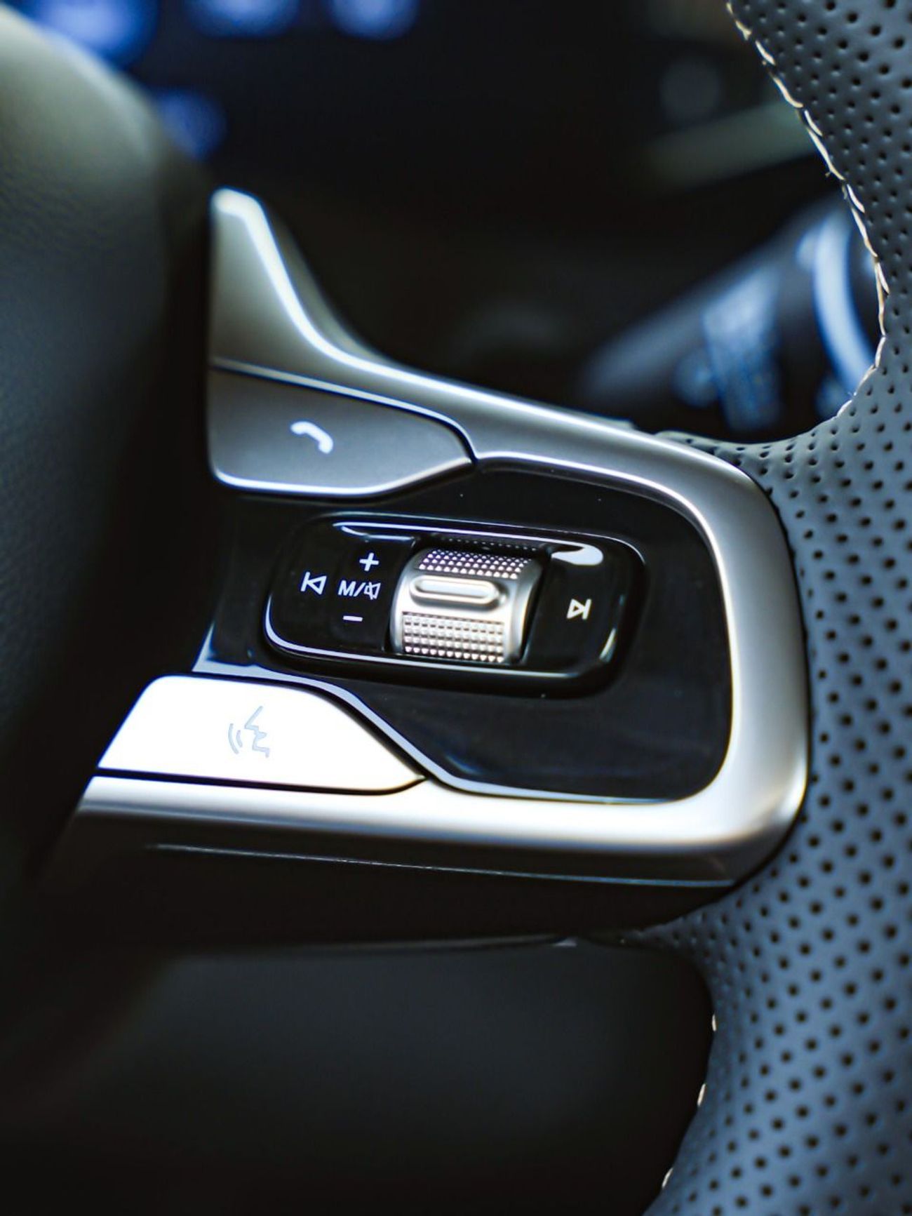 جي إي سي GS3 إمزوم GAC GS3 Emzoom 1.5T 5 Years Warranty @ Official Dealer 0% DP EMI 1,230