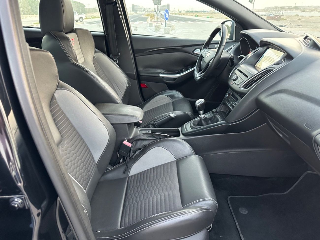 Ford Focus MODEL 2017 GCC CAR  FULL OPTION ST